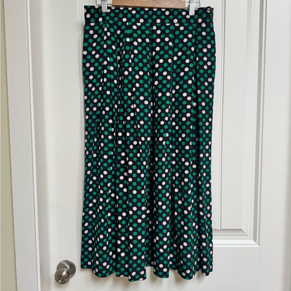 Vintage Jones New York Black/Green/Cream Silk Polka Dot Pleated Midi Skirt. 31"